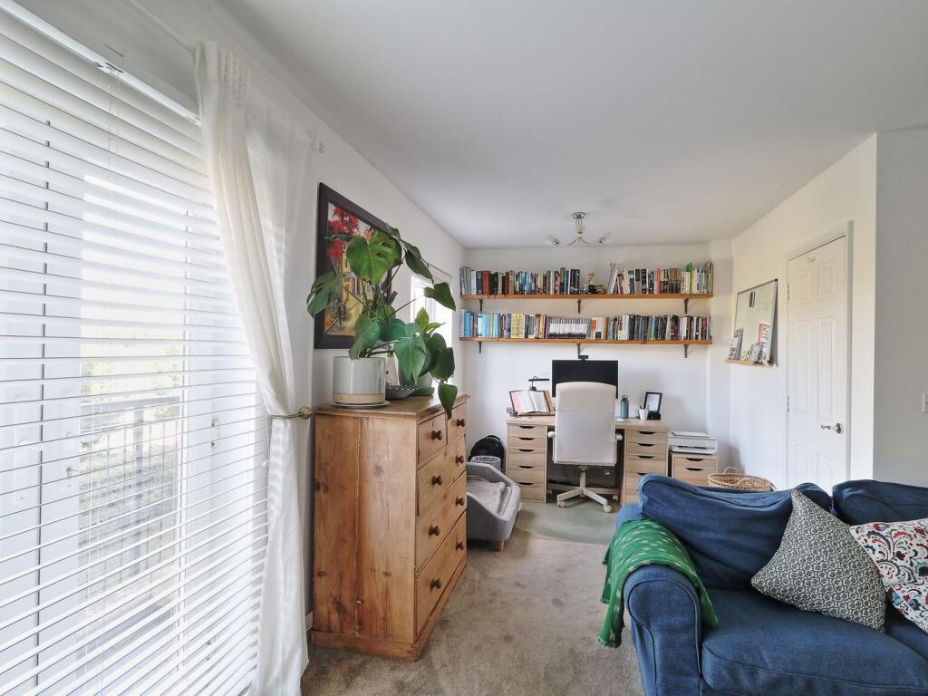 House in Peterborough - View 3