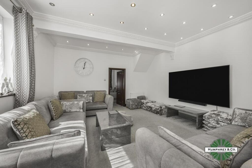 Main image of property: Leopold Road, Walthamstow, E17 8QA