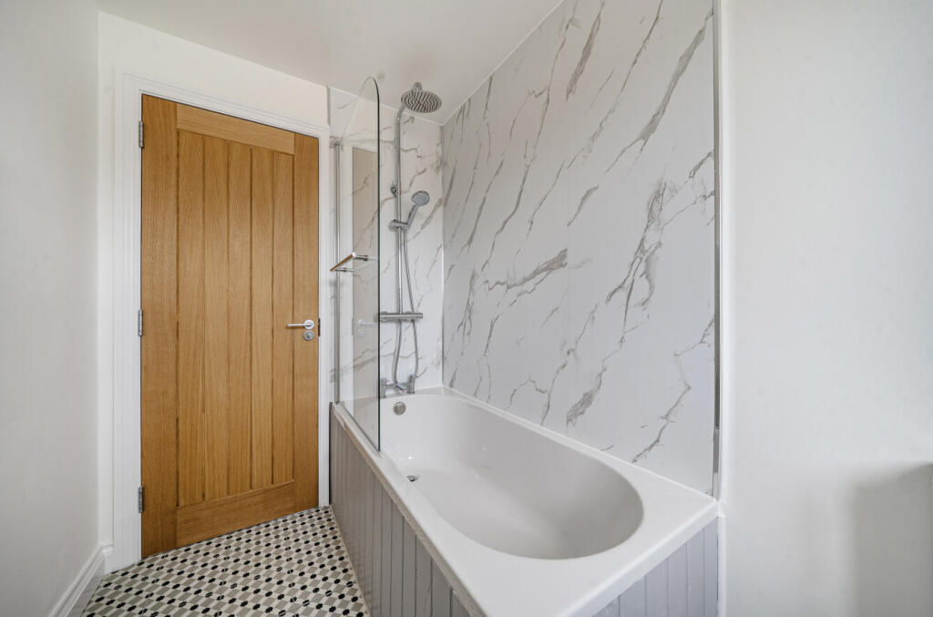 House in Shrewsbury - View 4