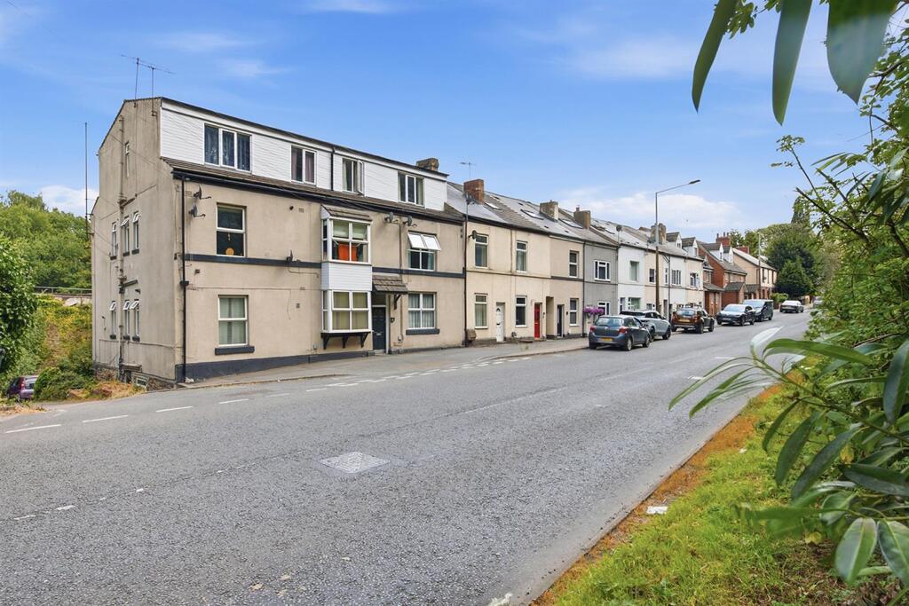 Main image of property: Chesterfield Road, Dronfield