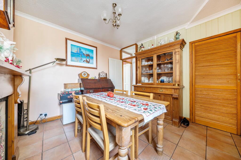House in Tintinhull, Somerset - View 5