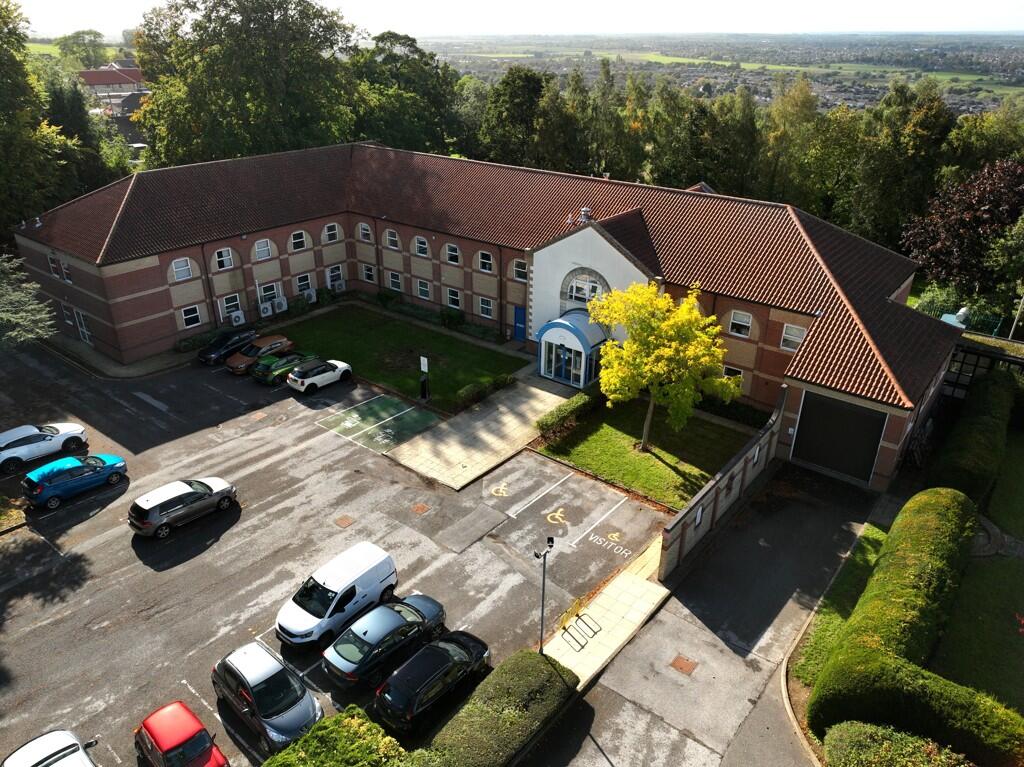 Main image of property: Existing Office Building With Development Potentia, Cross O Cliff, Bracebridge Heath, Lincoln, Lincolnshire, LN4 2HN