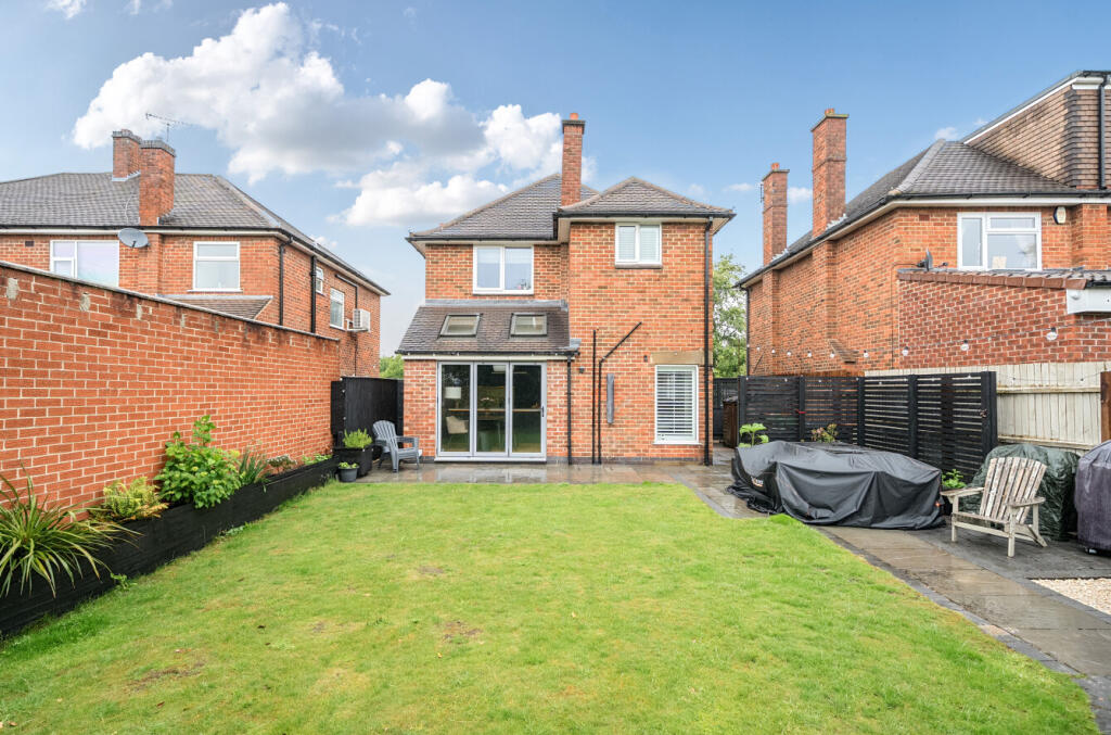 Lansdowne Drive, Loughborough, Leicestershire photo 4