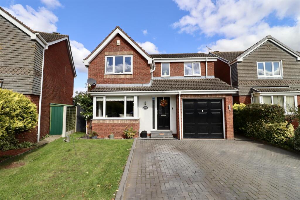 Main image of property: Farm Court, Market Weighton, York