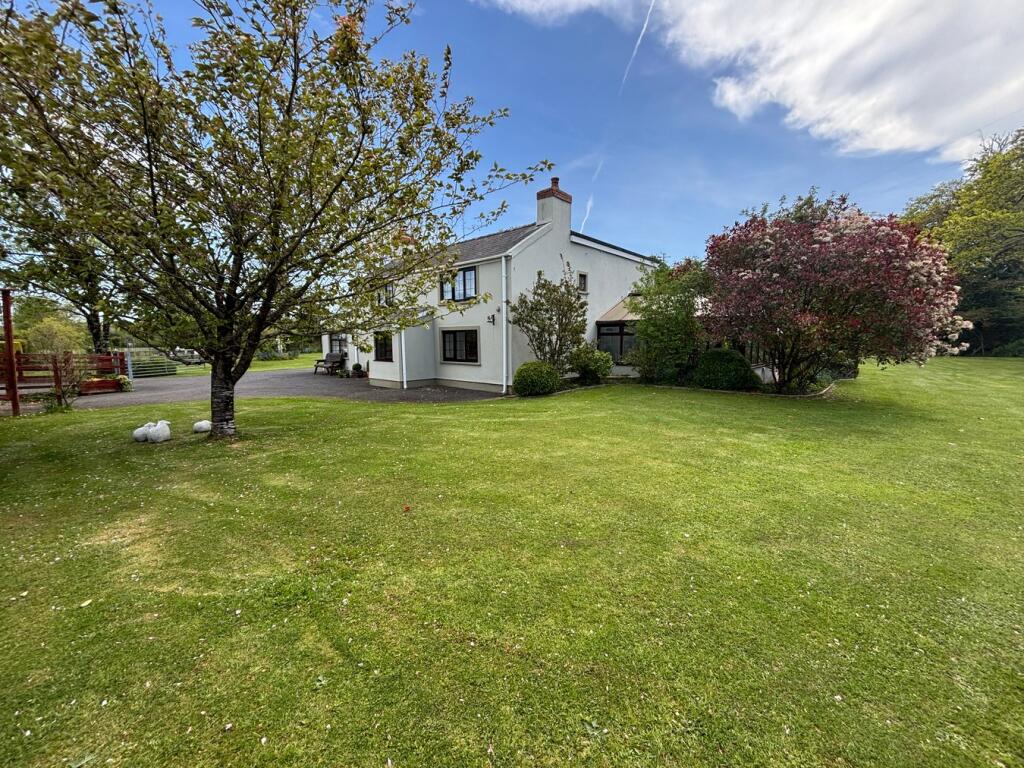 Main image of property:  Kilgetty, SA68