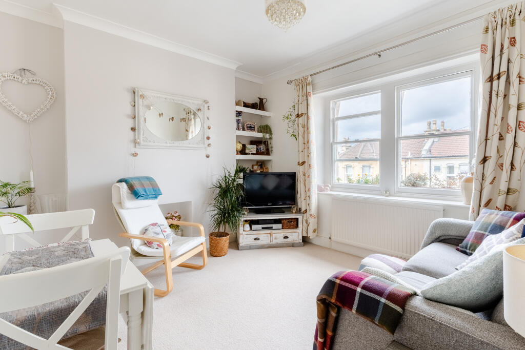 Apartment in Bristol - More