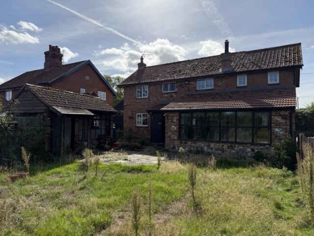 House in Norwich - View 2