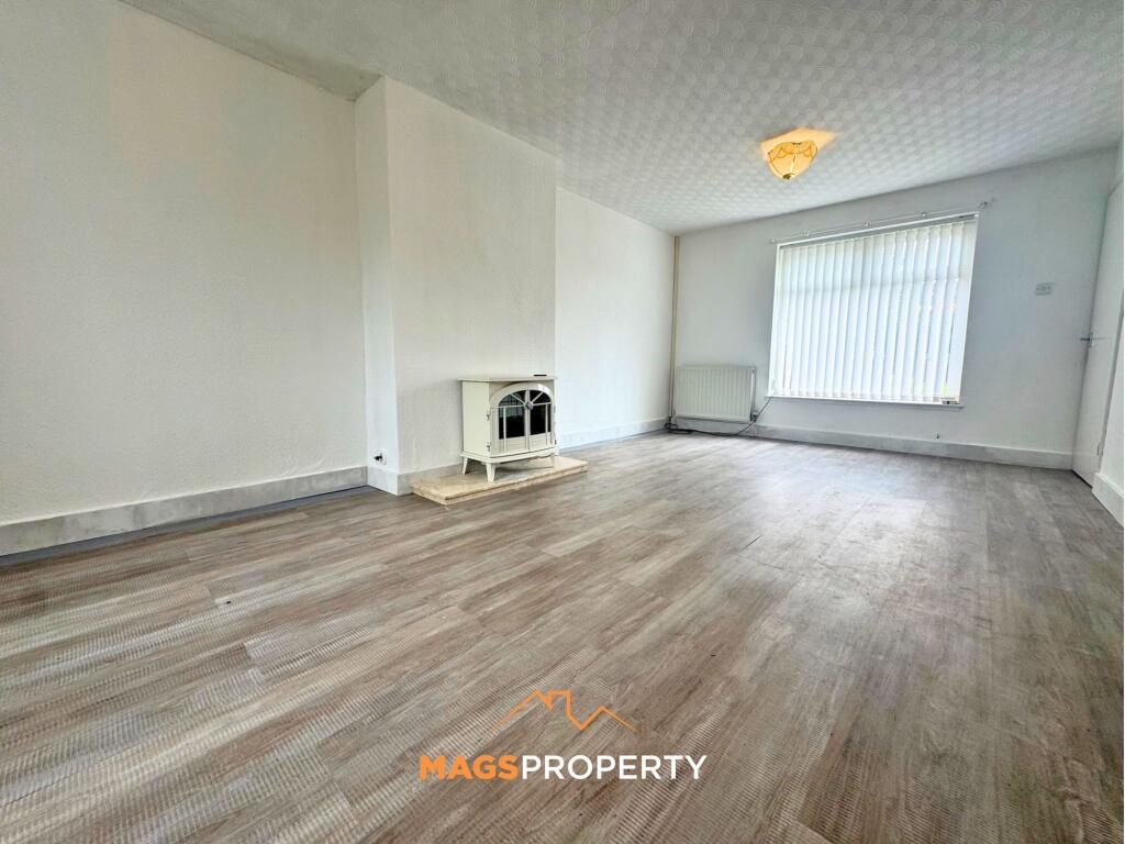 Browning Close, Liverpool, L36 photo 2