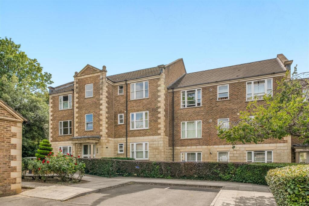 Main image of property: Walnut Mews, Sutton