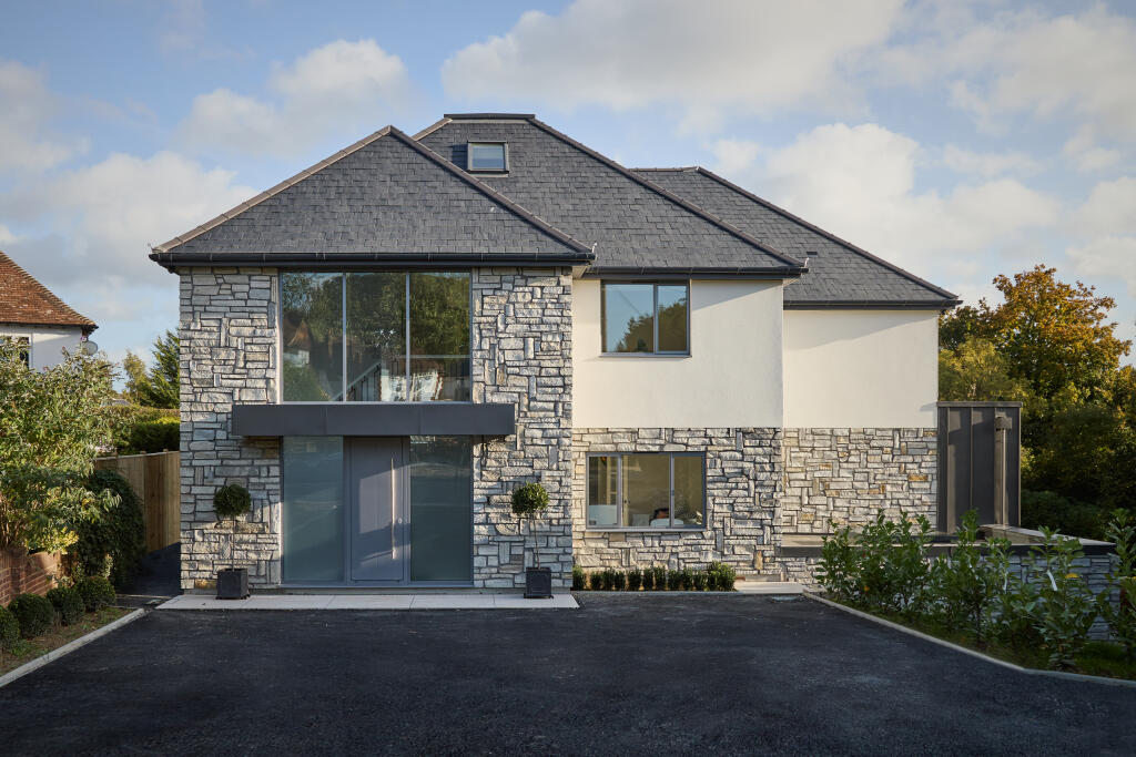 Main image of property: Claremont Gardens, Tunbridge Wells, TN2