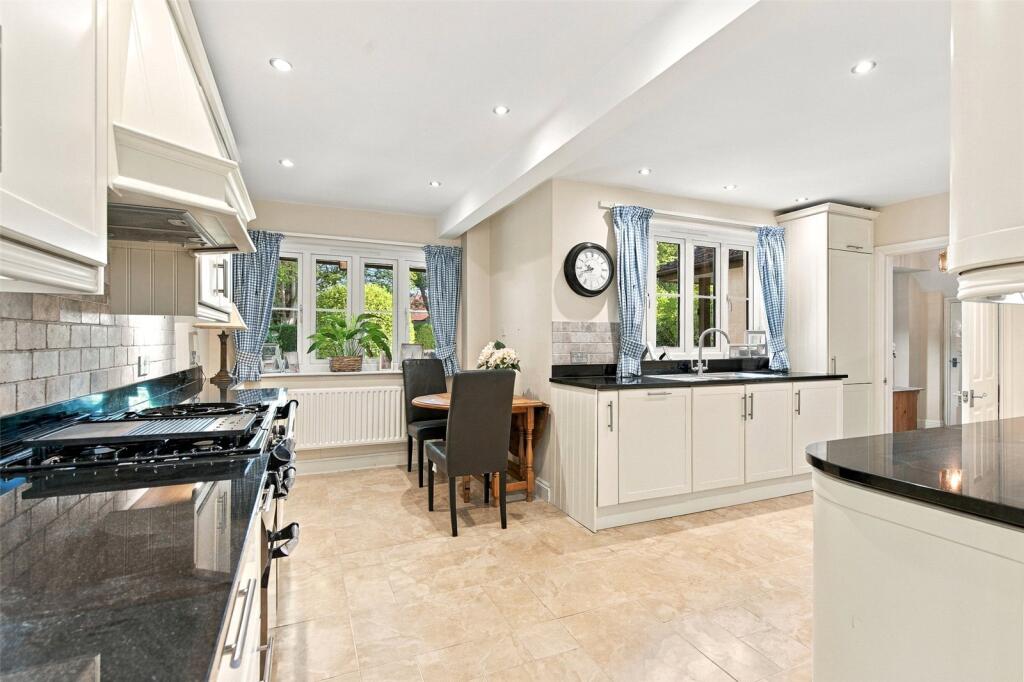 House in Hemel Hempstead - View 2