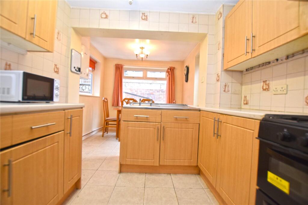 Compton Way, Middleton, Manchester, Greater Manchester, M24 photo 4