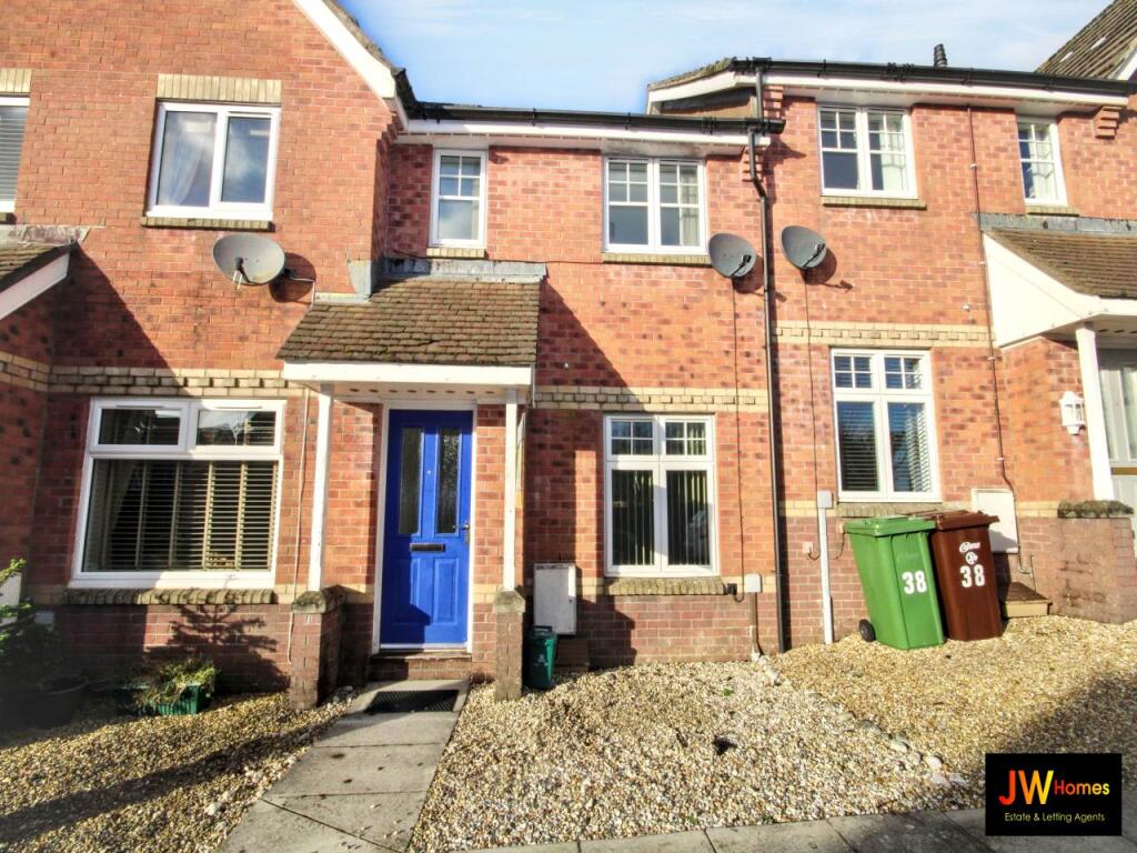 Main image of property: Rhos Y Dderwen, Highfields, Blackwood