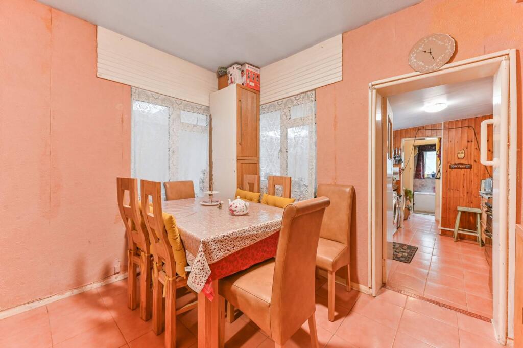 Main image of property: South Norwood Hill, South Norwood, London, SE25