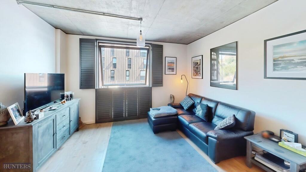 Apartment in Newcastle upon Tyne - View 3