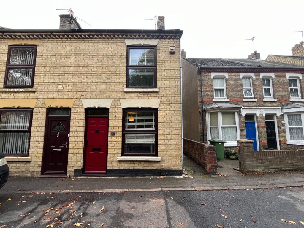 3-bed terraced on Fletton Avenue, Peterborough, PE2, £180,000