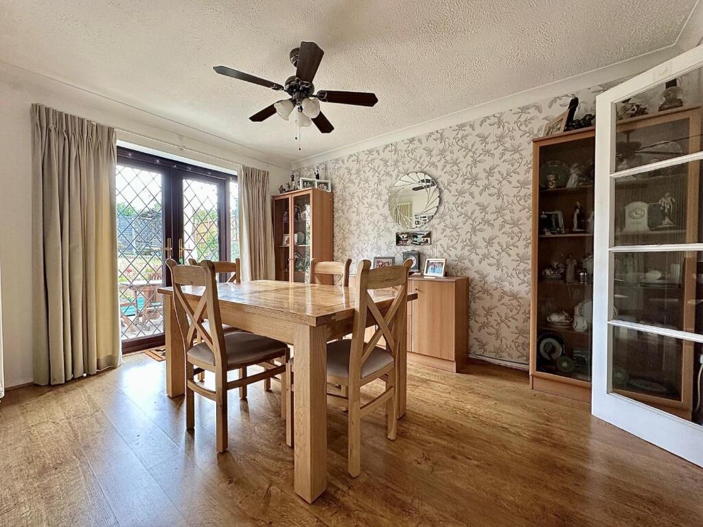 House in Northampton - View 3