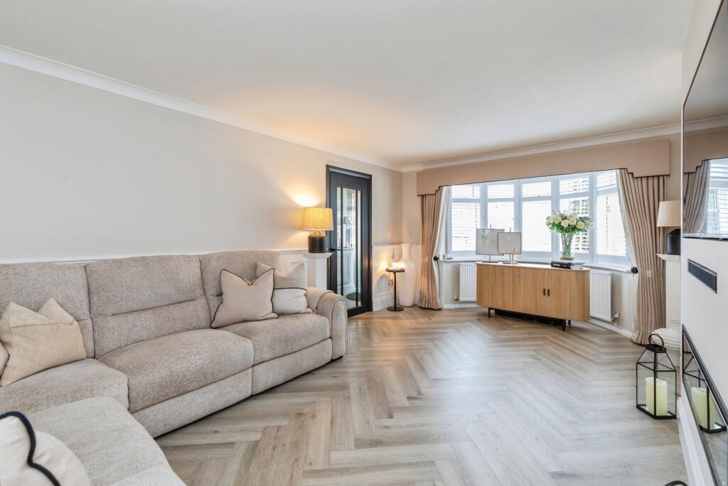 House in Rochester, Frindsbury Extra - View 4