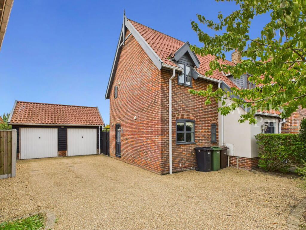 Main image of property: Diamond Close, Winfarthing, Diss