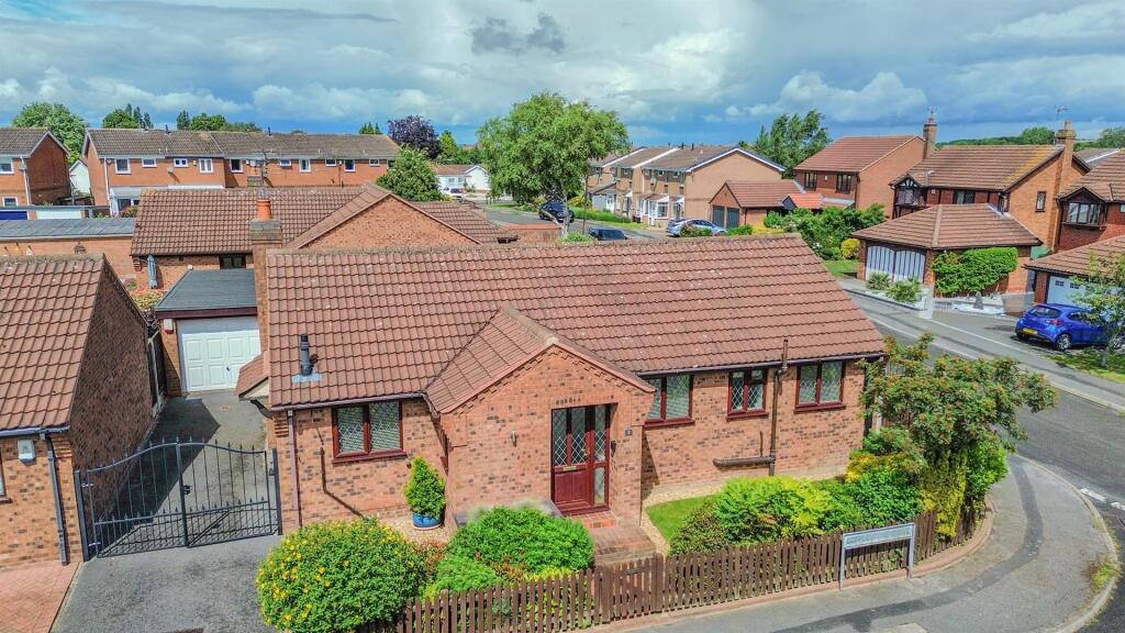 Main image of property: Copplestone Drive, Mapperley, Nottingham