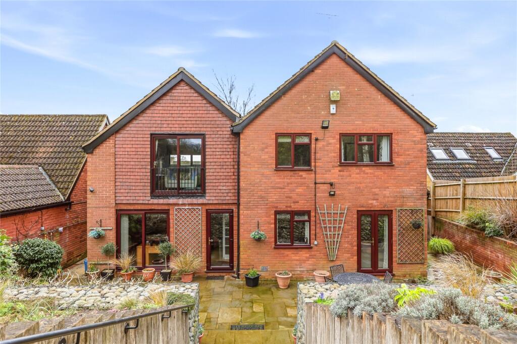High Street, Clophill, Bedfordshire, MK45 photo 5