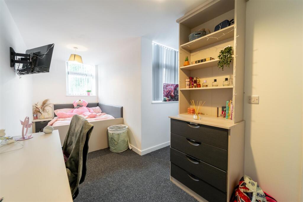 Additional image 11 of Gleave Road, Selly Oak, Birmingham, West Midlands, B29