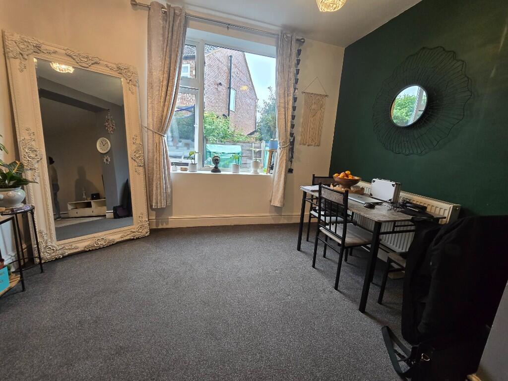 Kings Road, Manchester, Greater Manchester, M32 photo 5
