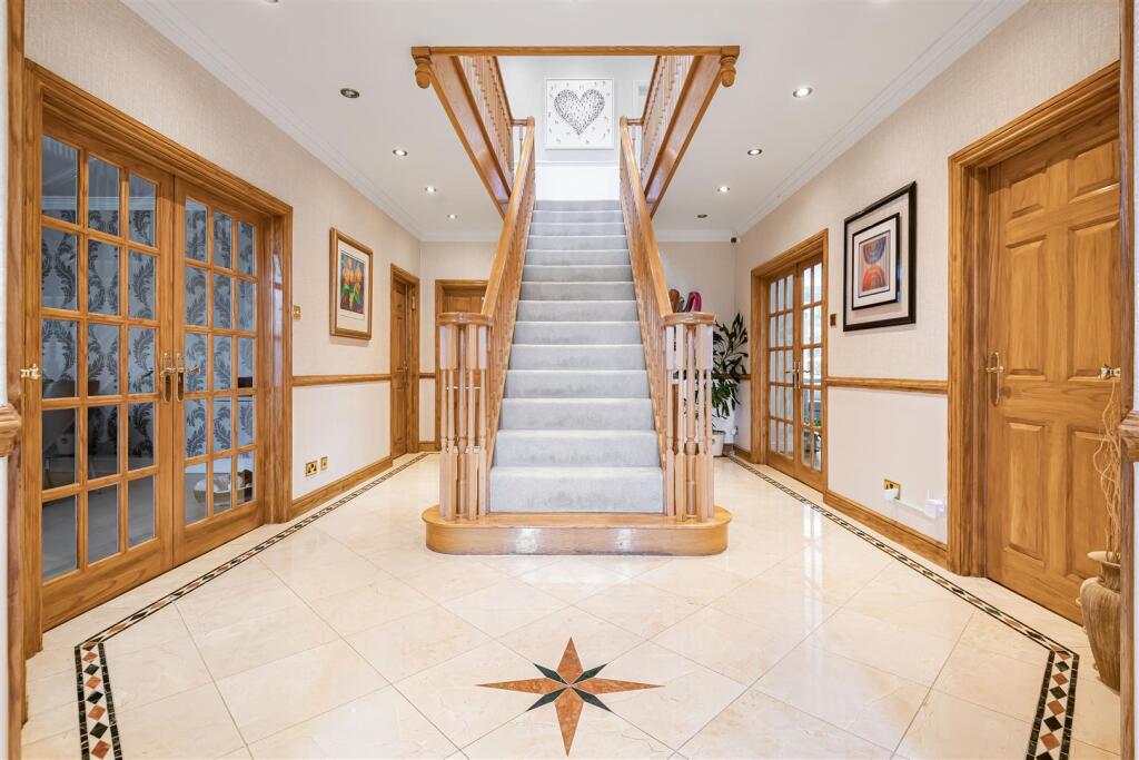 House in Watford - View 4