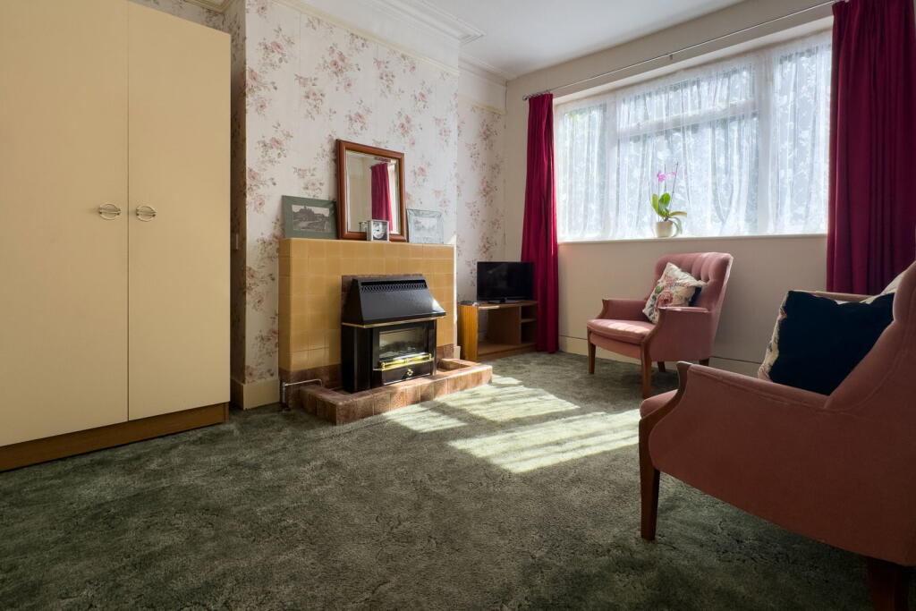 House in Southampton - View 4