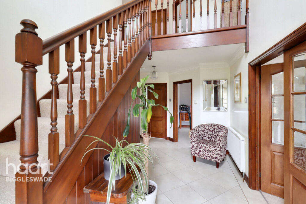Sutton Road, Eyeworth photo 3