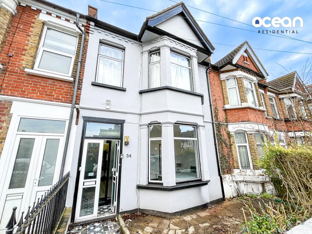 Main image of property: Glenmore Street, Southend-On-Sea, HMO Investment Opportunity - Spacious 6-Bedroom Terraced Property in Prime Southend Lo