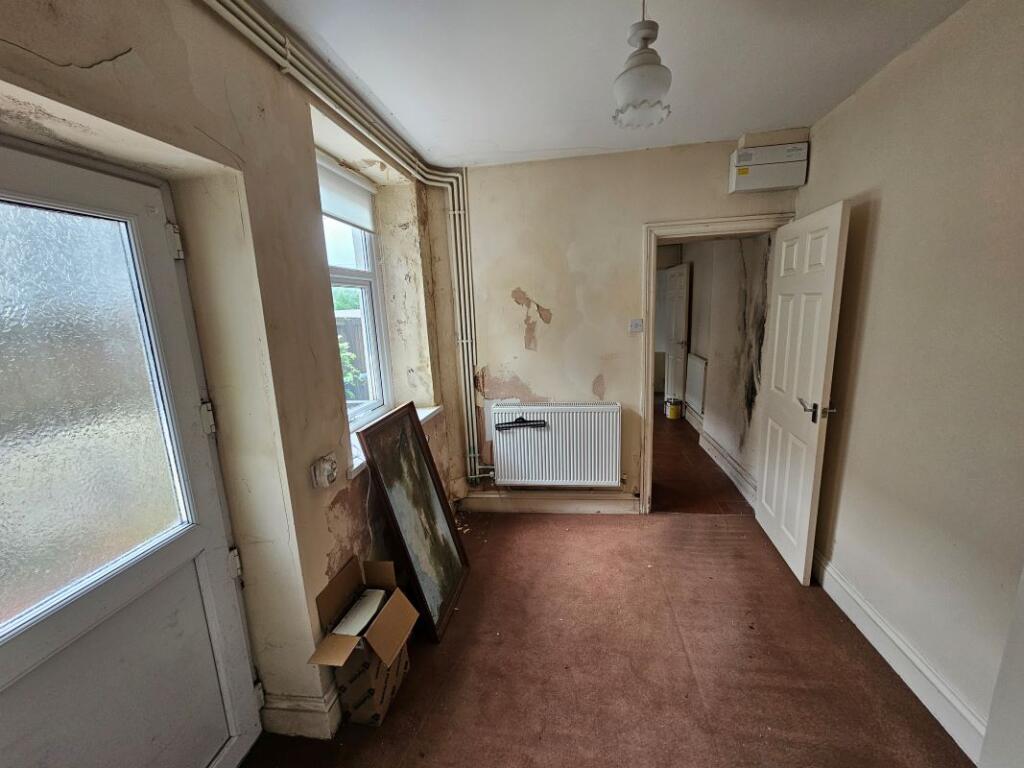 House in Pontllanfraith, Caerphilly - View 4