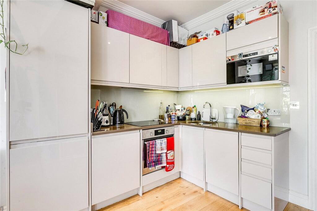 Apartment in London - View 4