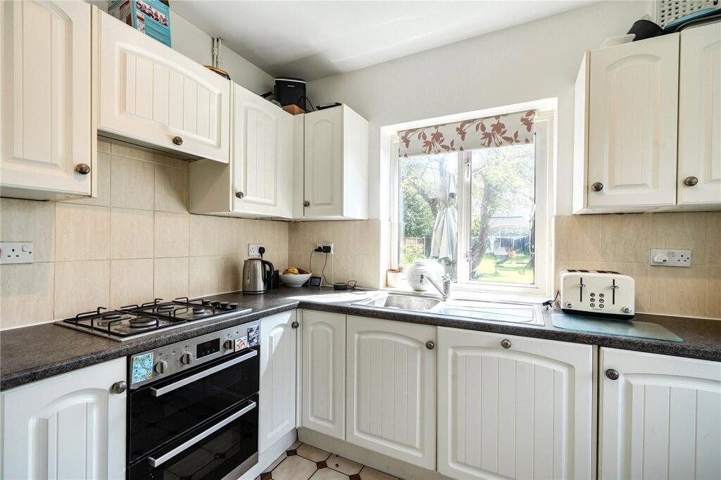 House in Kingston upon Thames - View 5