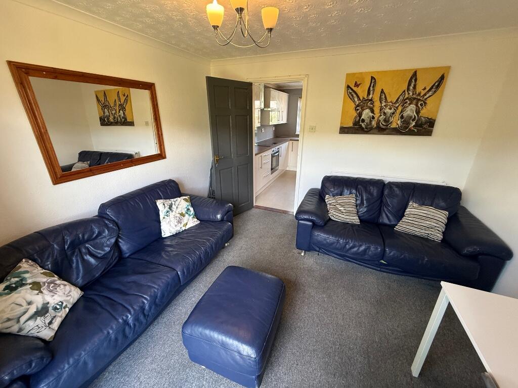 Main image of property: Bates Green, Norwich, NR5 8YN