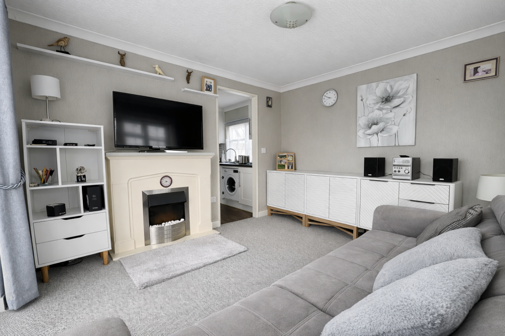 Woodland View, Stratton Strawless, Norwich, Norfolk photo 4
