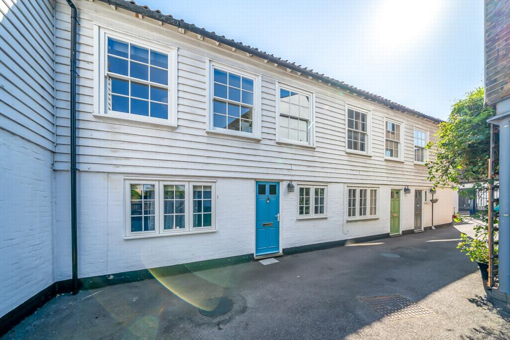 House in Dartford - View 2