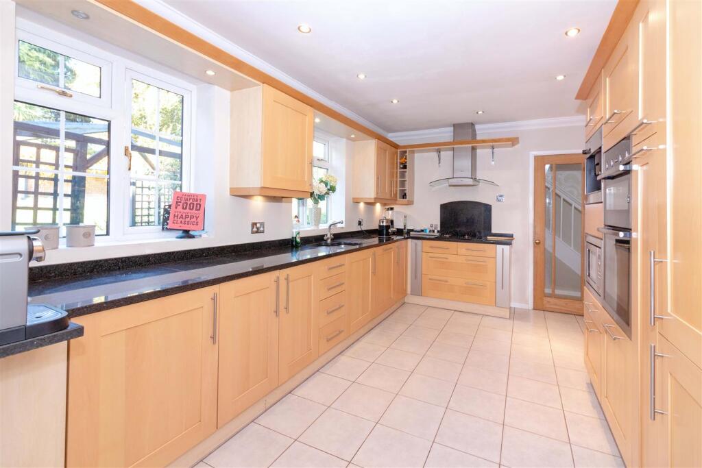 Longlands, Worthing photo 2