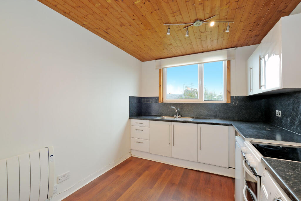 Apartment in Aberdeen - View 5
