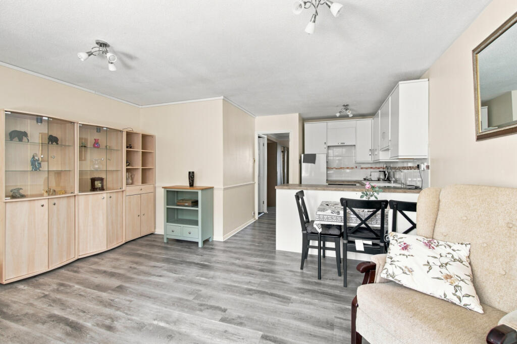 Apartment in East Hertfordshire, Thorley Park, Bishop's Stortford - More