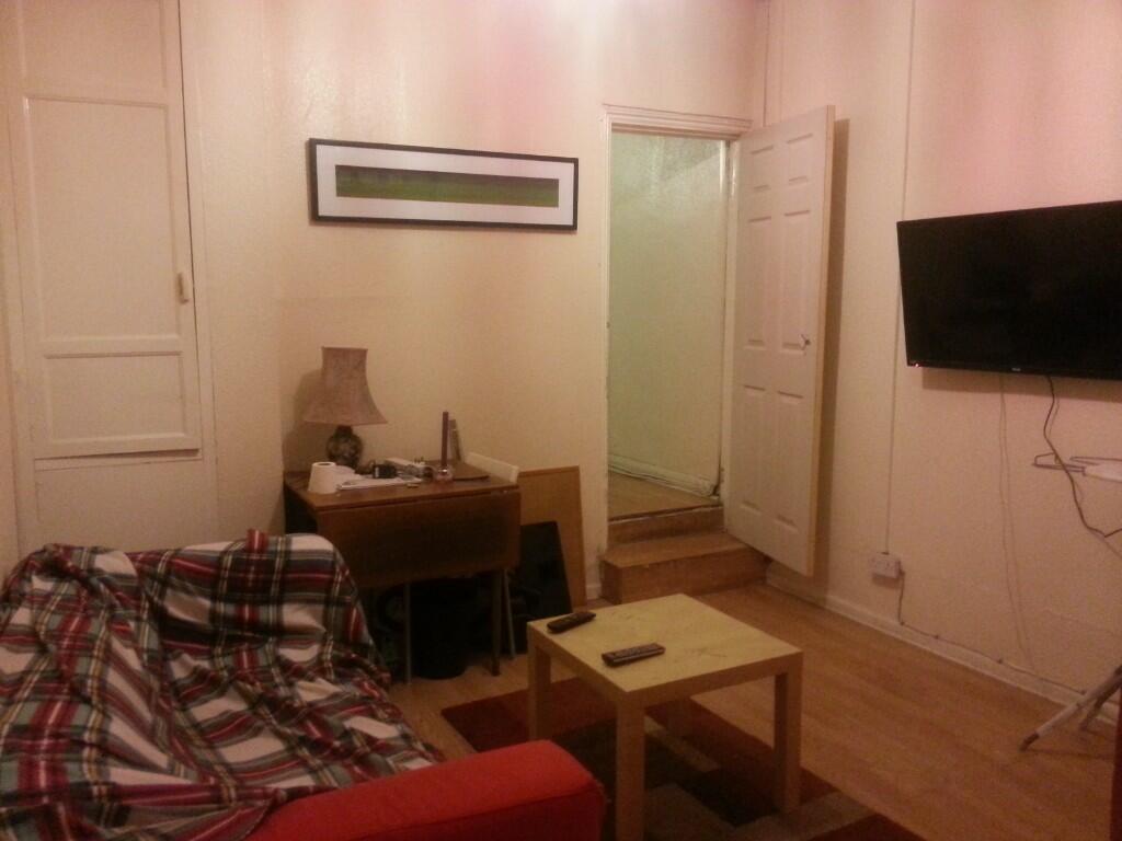 Main image of property: Corporation Road, Cardiff(City), CF11