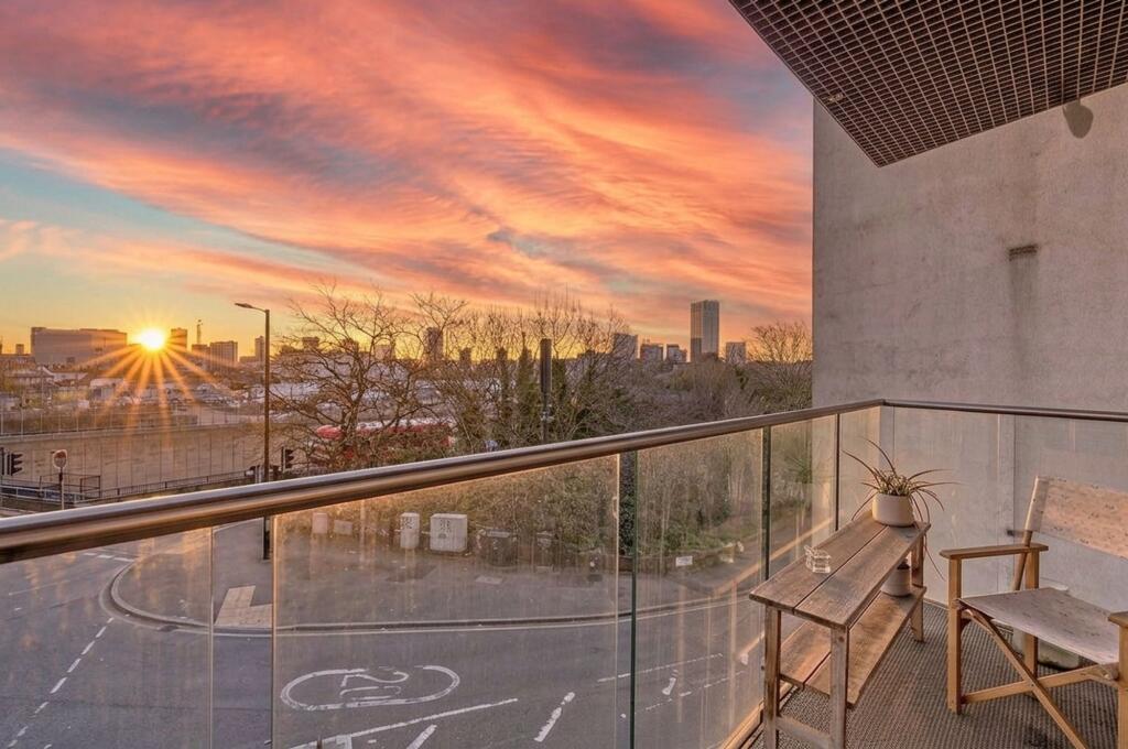 Main image of property: Wick Lane, Altius Apartments, E3