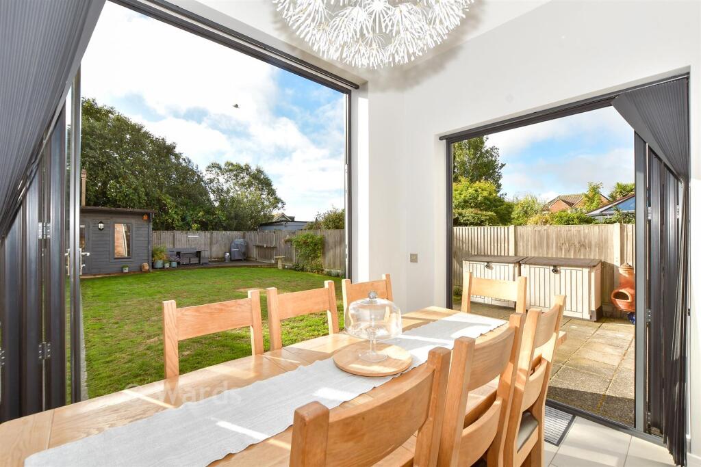 House in Tonbridge - View 3