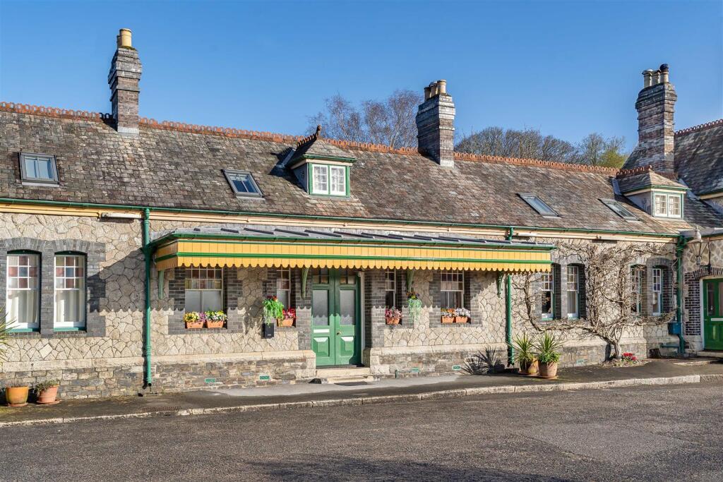 Main image of property: Central Tavistock