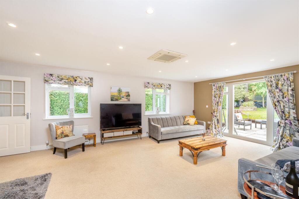 Kelthorpe Close, Ketton, Stamford photo 4