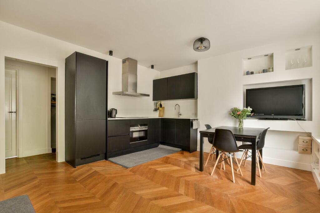 Main image of property: Amsterdam, Noord-Holland