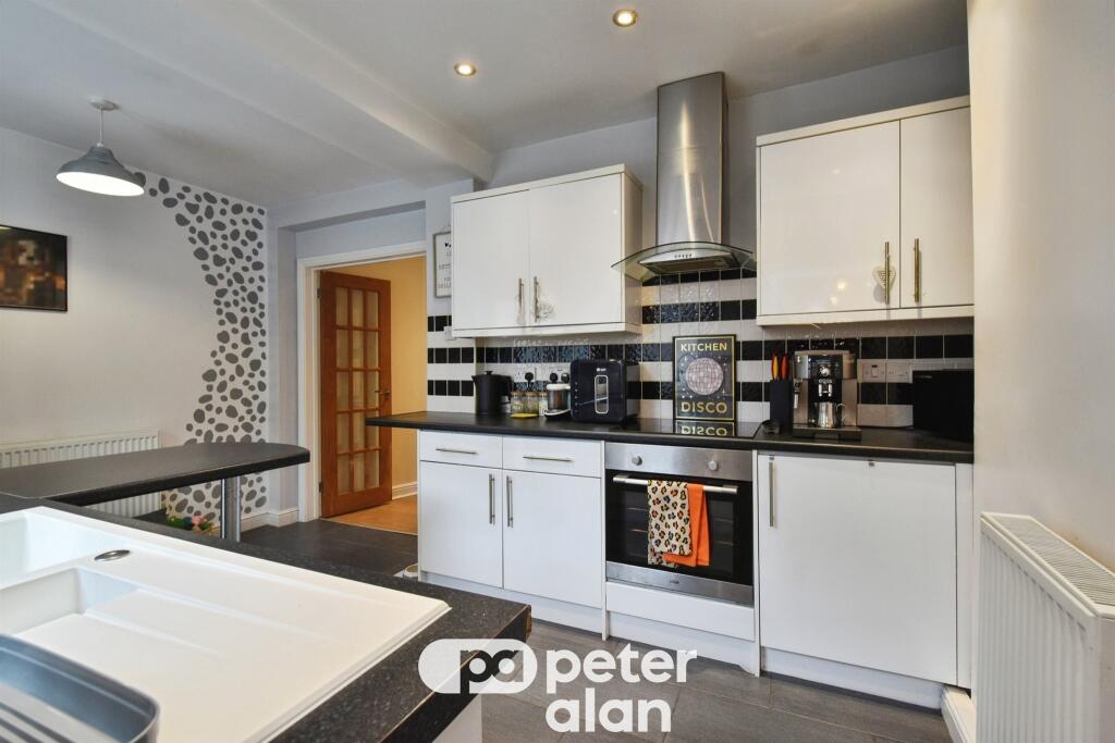 House in Pant, Dowlais - View 5