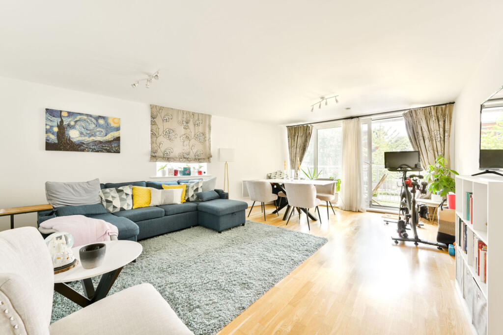 Main image of property: Holland Gardens, Brentford, TW8