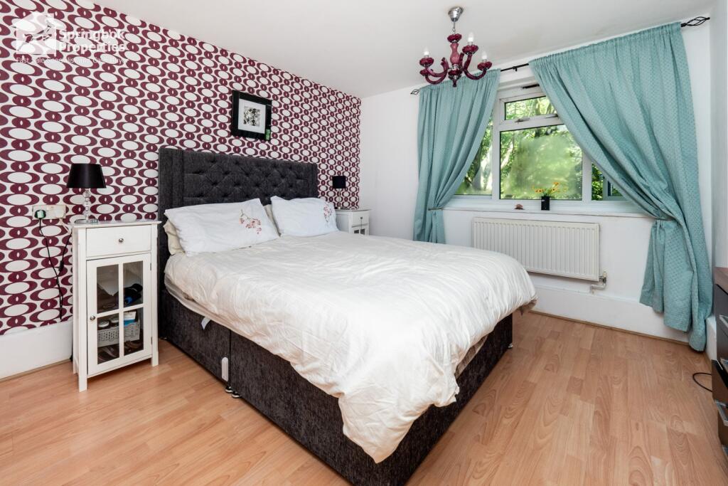 St. Lukes Street, Hull, Yorkshire, East Riding - More
