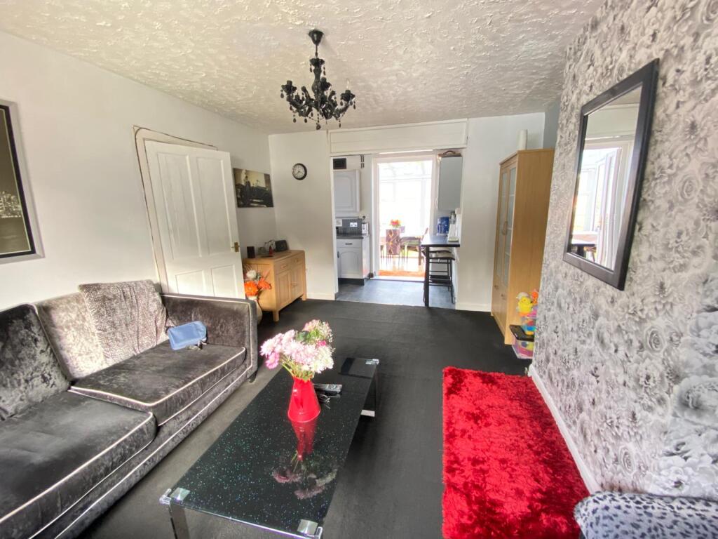 House in Leicester, Western Park - View 5